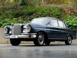 Bleu Utilisé 1963 Mercedes 220 Berline | 31 980 €