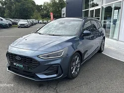 Bleu Utilisé 2023 Ford Focus ST-Line Break | 23 999 € (Bon prix)