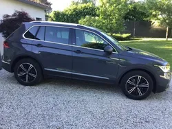 Gris Utilisé 2024 VW Tiguan Match SUV | 35 450 € (Bon prix)
