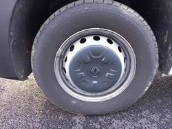 Blanc mineral Utilisé 2023 Renault Master Berline | 25 990 € (Prix juste)