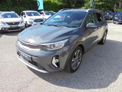 Utilisé 2021 Kia Stonic GT-Line SUV | 17 900 € (Prix assez cher)