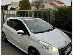 Utilisé 2018 Peugeot 208 GTi Citadine | 10 500 € (Bon prix)