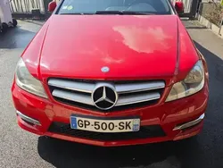 Rouge Utilisé 2013 Mercedes C220 Coupé | 14 000 €