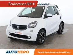 Blanc Utilisé 2017 Smart ForTwo Cabrio Passion Cabriolet | 11 990 €