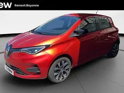 Rouge Utilisé 2022 Renault Zoe Evolution Citadine | 13 990 € (Prix juste)