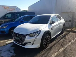 Blanc Utilisé 2022 Peugeot e-208 GTi Citadine | 20 990 € (Prix assez cher)