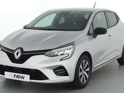 Gris Utilisé 2023 Renault Clio V Evolution Citadine | 15 590 € (Prix juste)