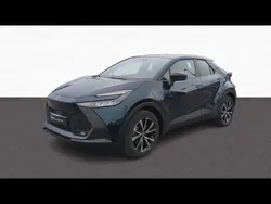 Bleu Utilisé 2025 Toyota C-HR Design SUV | 39 690 €