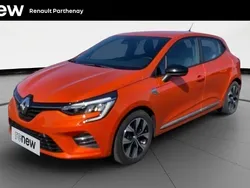 Orange Utilisé 2022 Renault Clio V LIMITED Citadine | 14 690 € (Prix juste)
