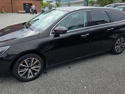 Utilisé 2015 Peugeot 308 S Break | 6 000 € (Prix juste)