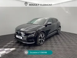 Noir Utilisé 2022 Renault Mégane Techno Berline | 23 990 € (Prix juste)