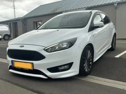 Utilisé 2016 Ford Focus ST-Line Berline | 10 500 € (Prix assez cher)