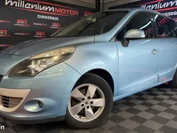 Bleu Utilisé 2010 Renault Scénic III Dynamique Monospace | 8 490 € (Prix juste)