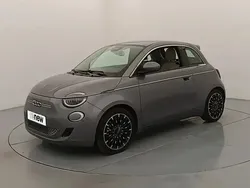 Gris Utilisé 2023 Fiat 500e La Prima Citadine | 20 299 € (Prix assez cher)