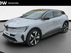 Gris Utilisé 2023 Renault Mégane Techno Berline | 25 990 € (Bon prix)