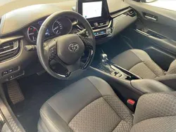 Utilisé 2023 Toyota C-HR Design SUV | 23 990 € (Prix juste)