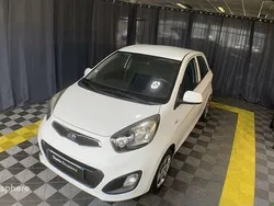 Blanc Utilisé 2013 Kia Picanto Motion Citadine | 6 499 € (Prix juste)