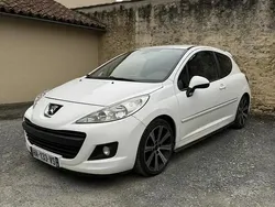 Utilisé 2010 Peugeot 207 Premium Berline | 4 500 € (Prix cher)