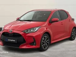 Utilisé 2022 Toyota Yaris Hybrid Design Berline | 17 999 € (Prix juste)