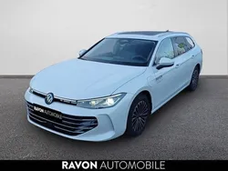 Nouvelle 2025 VW Passat Elegance | 53 990 € (Prix juste)
