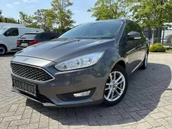 Gris Utilisé 2016 Ford Focus Titanium Break | 5 980 € (Bon prix)