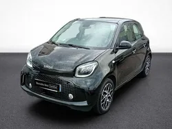 Noir Utilisé 2022 Smart ForFour Electric Drive Prime | 15 990 € (Prix assez cher)