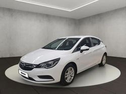 Blanc Utilisé 2017 Opel Astra Berline | 10 450 € (Super prix)