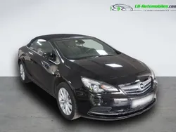 Utilisé 2018 Opel Cascada Cabriolet | 20 900 € (Prix juste)