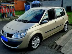 Beige Utilisé 2008 Renault Scénic II Authentique Monospace | 2 500 € (Prix juste)