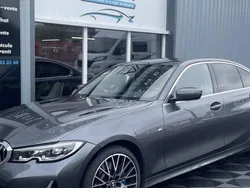Utilisé 2019 BMW 330 Luxury Line Berline | 29 480 € (Prix juste)