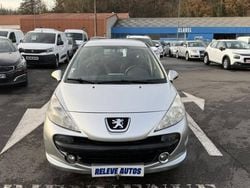Occasion 2007 Peugeot 207 Premium Citadine | 4 990 € (Prix assez cher)