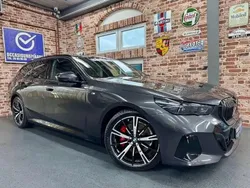 Gris Utilisé 2024 BMW 520 M Sport Break | 58 430 € (Prix juste)