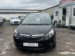 Blanc Utilisé 2016 Opel Zafira Edition Monospace | 14 999 €