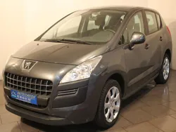Gris Utilisé 2010 Peugeot 3008 SUV | 9 990 € (Prix cher)