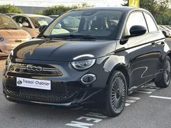 Noir Utilisé 2022 Fiat 500e Berline | 16 449 € (Prix juste)