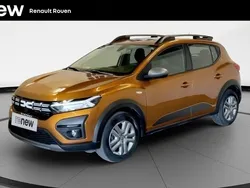 Orange Utilisé 2023 Dacia Sandero Expression Citadine | 14 990 € (Prix juste)