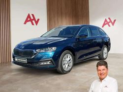 Bleu Utilisé 2023 Skoda Octavia Clever Break | 29 990 €