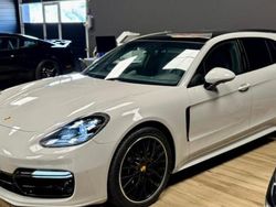 Utilisé 2018 Porsche Panamera Sport Turismo Berline | 69 990 € (Prix assez cher)