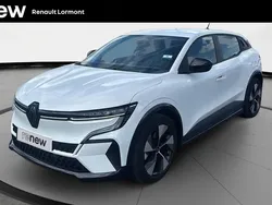 Blanc Utilisé 2022 Renault Mégane Equilibre Berline | 19 990 € (Prix juste)