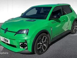 Vert Nouvelle 2025 Renault R5 Techno Citadine | 33 003 €