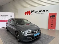 Gris Utilisé 2024 VW Golf VIII Edition Berline | 36 990 €