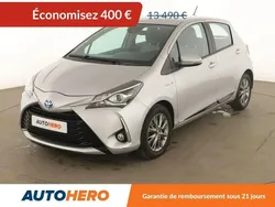 Blanc Utilisé 2017 Toyota Yaris Hybrid Citadine | 13 090 € (Bon prix)
