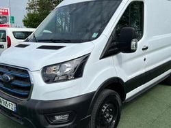 Blanc Utilisé 2023 Ford Transit Business Edition Van | 34 788 € (Prix assez cher)