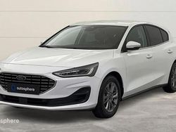 Blanc Utilisé 2023 Ford Focus Titanium Berline | 20 999 € (Prix juste)