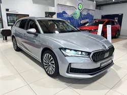 Gris Utilisé 2024 Skoda Superb LAURIN & KLEMENT Break | 44 989 €