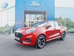 Rouge Utilisé 2025 Ford Puma ST-Line X | 27 990 € (Prix juste)