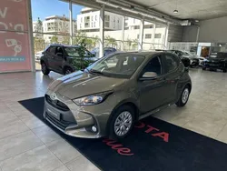 Utilisé 2023 Toyota Yaris Hybrid Business Edition | 18 980 € (Super prix)