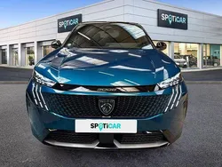 Bleu Utilisé 2024 Peugeot e-3008 GTi SUV | 43 011 € (Prix assez cher)