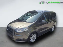 Utilisé 2016 Ford Tourneo Van | 14 400 € (Prix juste)