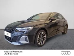 Noir Utilisé 2025 Audi A3 e-tron Sport Citadine | 53 900 €